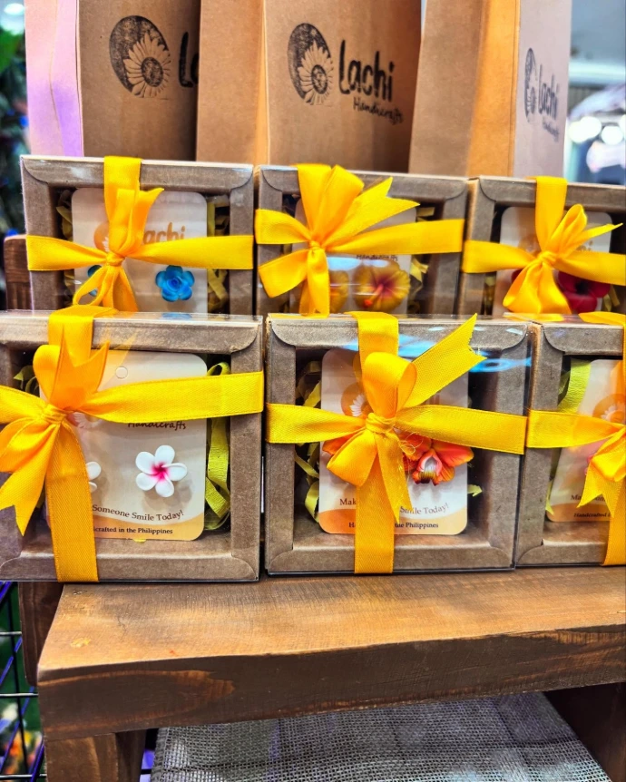 Clay Accessories Gifting - Lachi